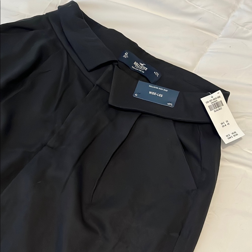 Hollister High-Rise Wide-Leg Pants